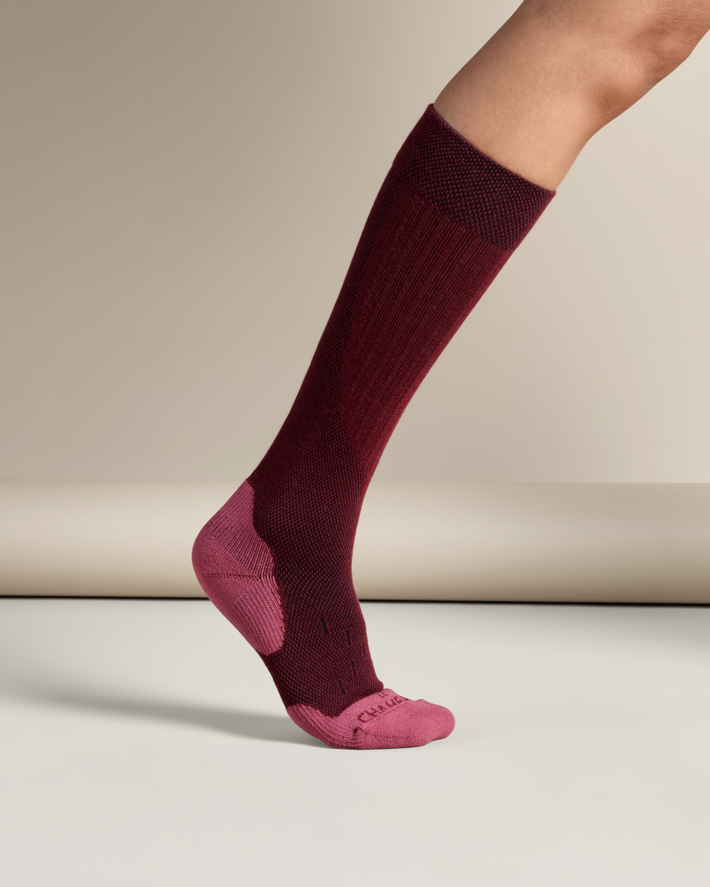 The Ultimate Socks Mid - Rouge