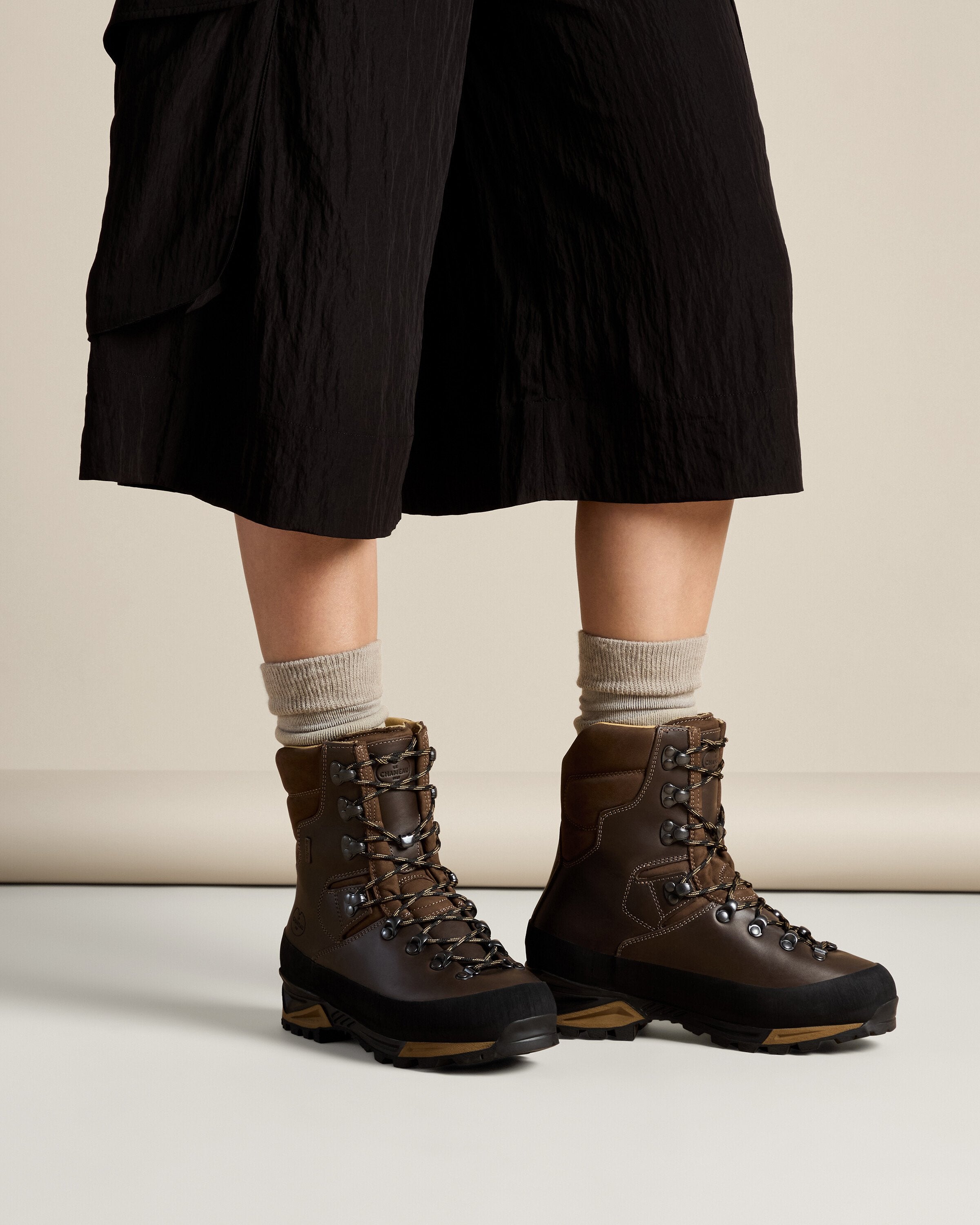 Mouflon II 10'' - Dark Brown