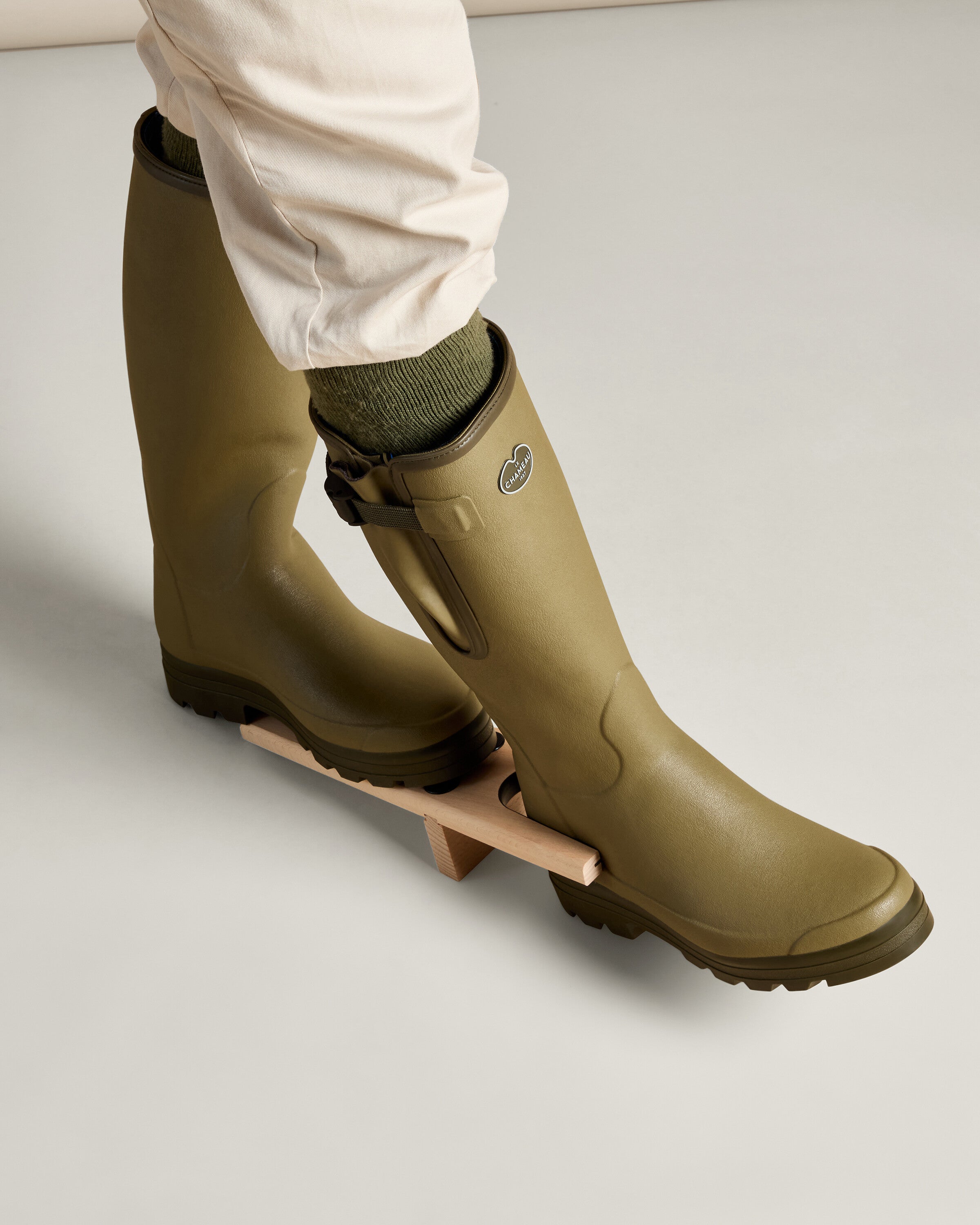 Wooden Boot Jack - Neutre