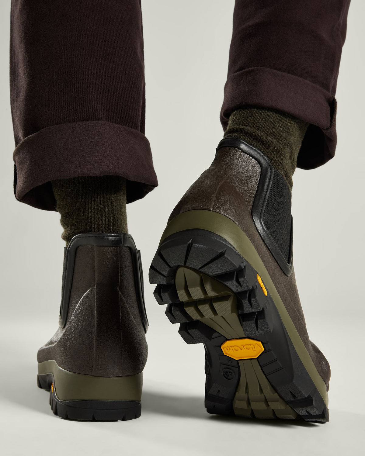 Men's Chelsea Vallon Jersey Lined Boot - Dark Brown