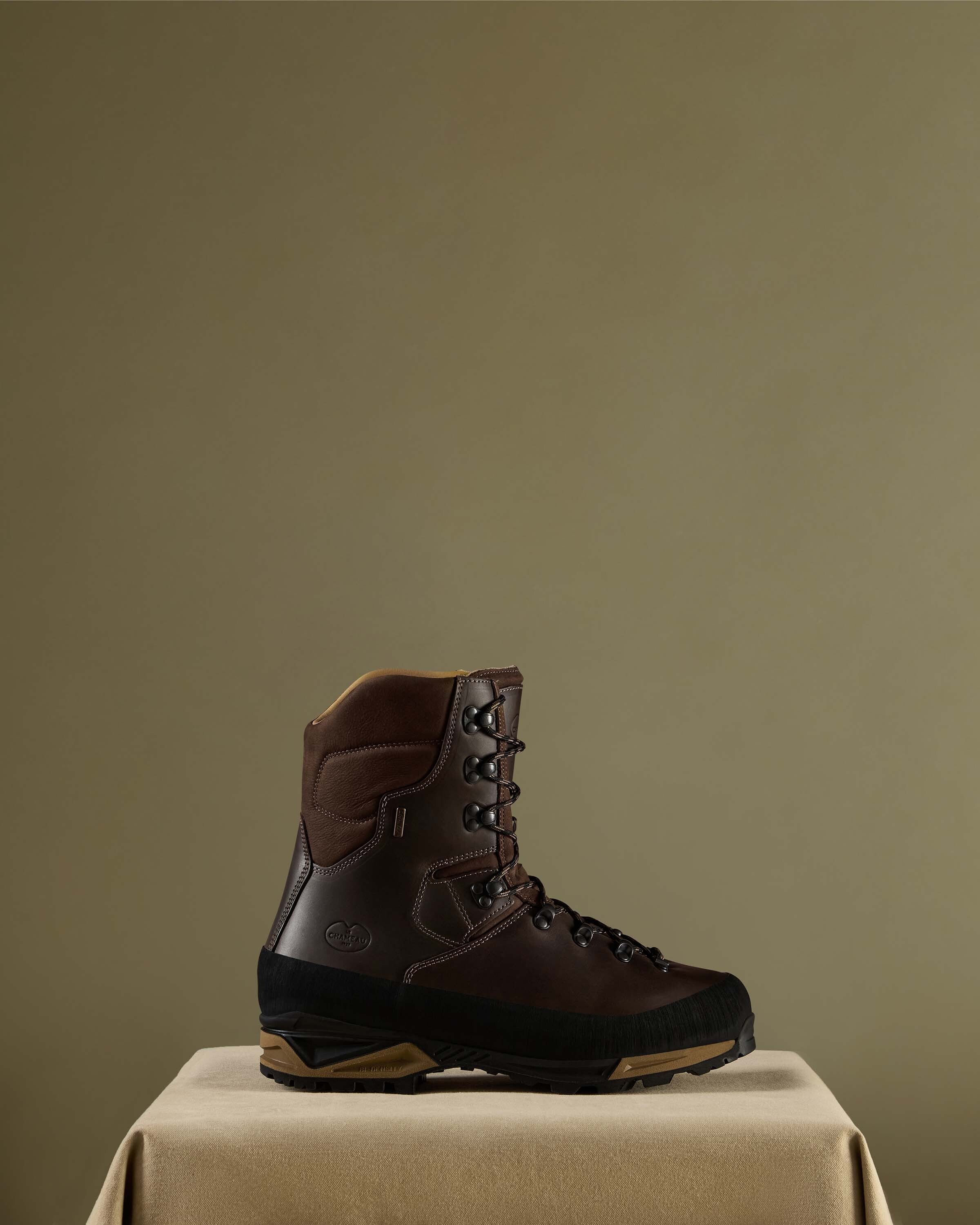 Mouflon II 10'' - Dark Brown