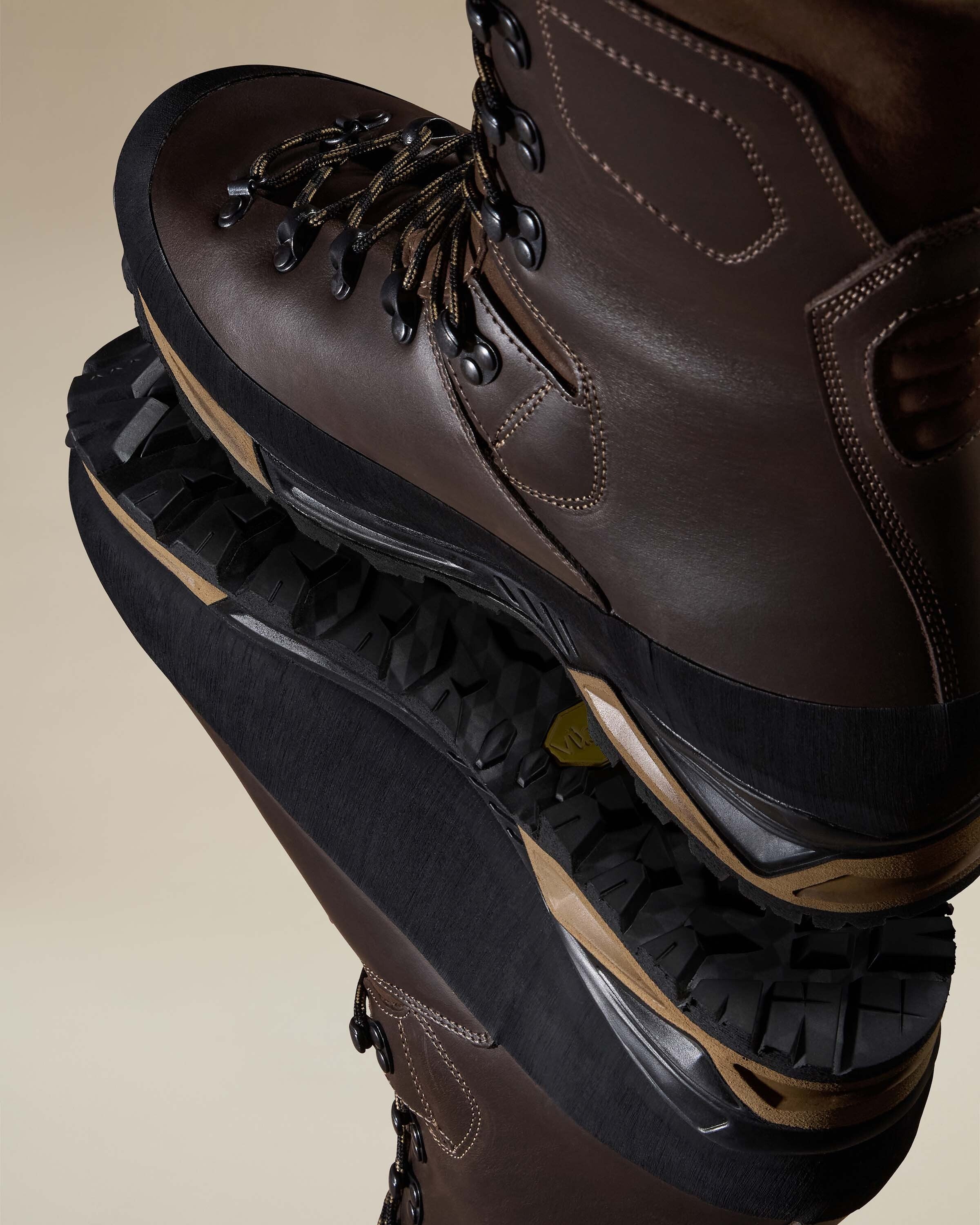 Mouflon II 12'' - Dark Brown