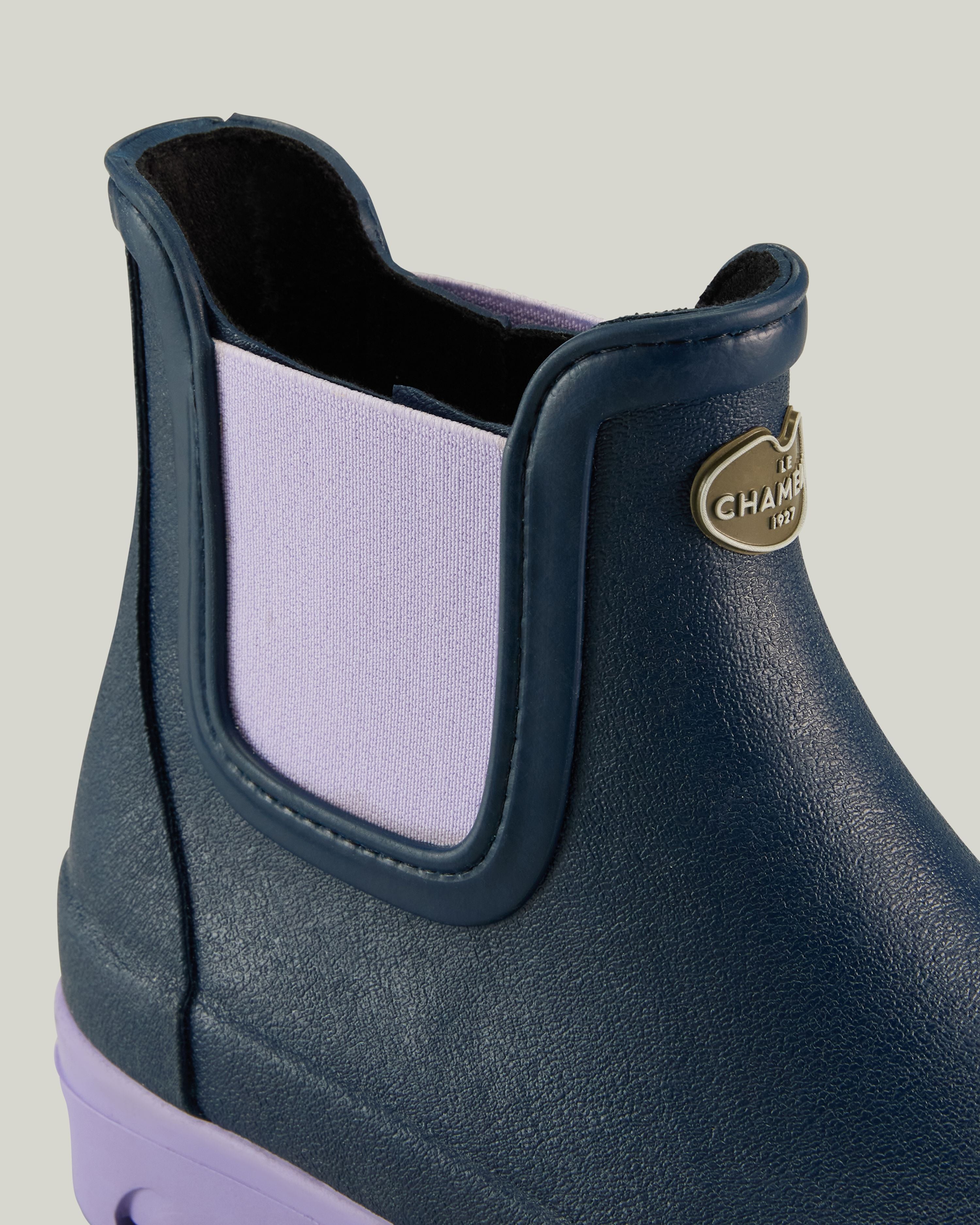 Women's Nomade Jersey Lined Chelsea Boot - Blue Lavender
