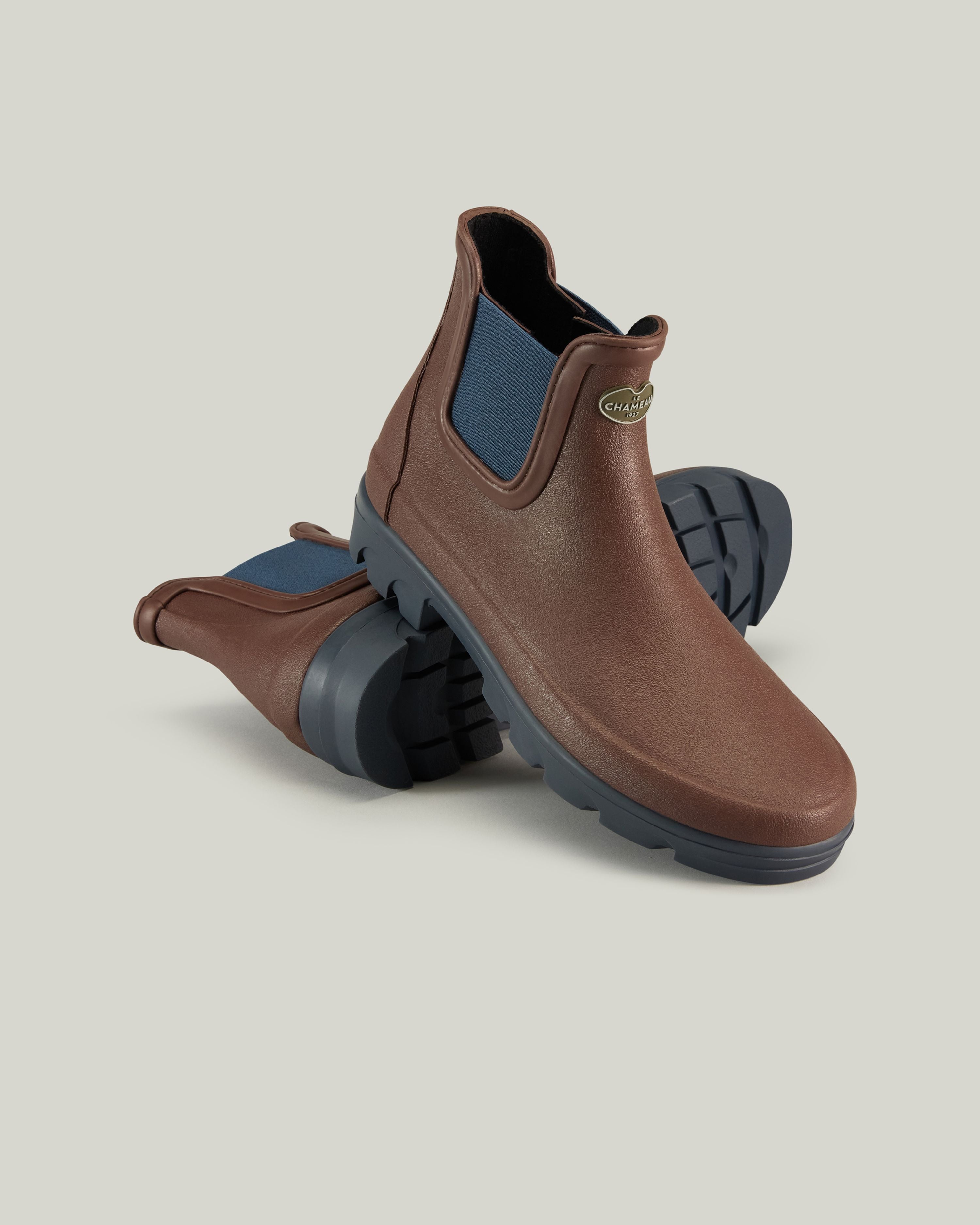Women's Nomade Jersey Lined Chelsea Boot - Woodland Brown