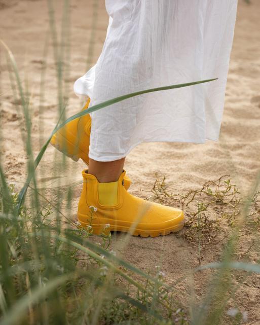 Women s Iris Chelsea Jersey Lined Boot